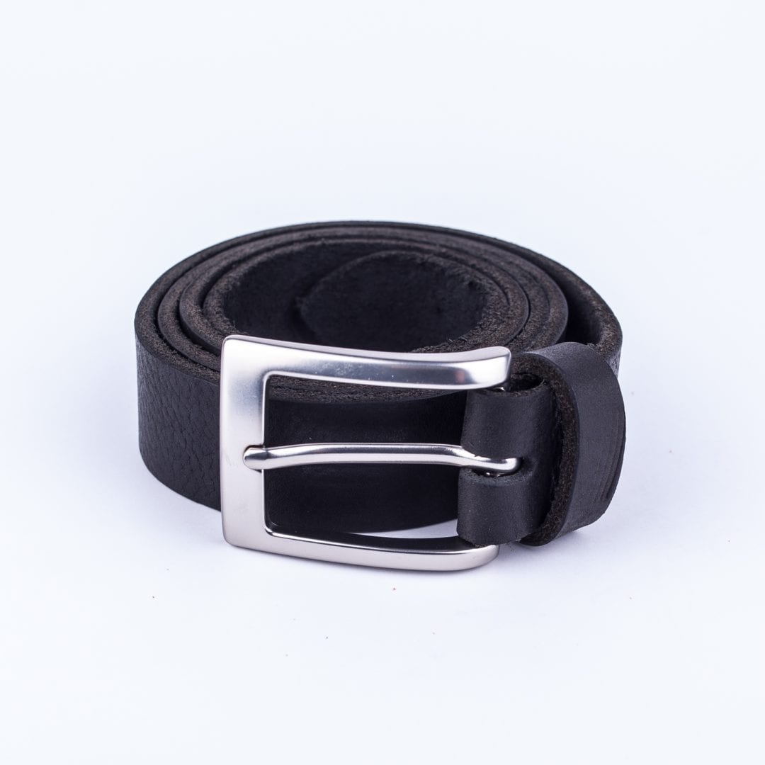 mens black belt with silver buckle